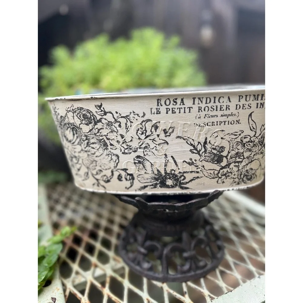 French country tin/ garden pot/ rustic stamped / rose toile